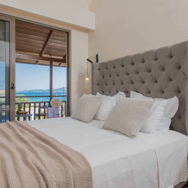 Eptanisos Beachfront Suites
