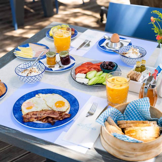 Aparthotel Alkionides Seaside