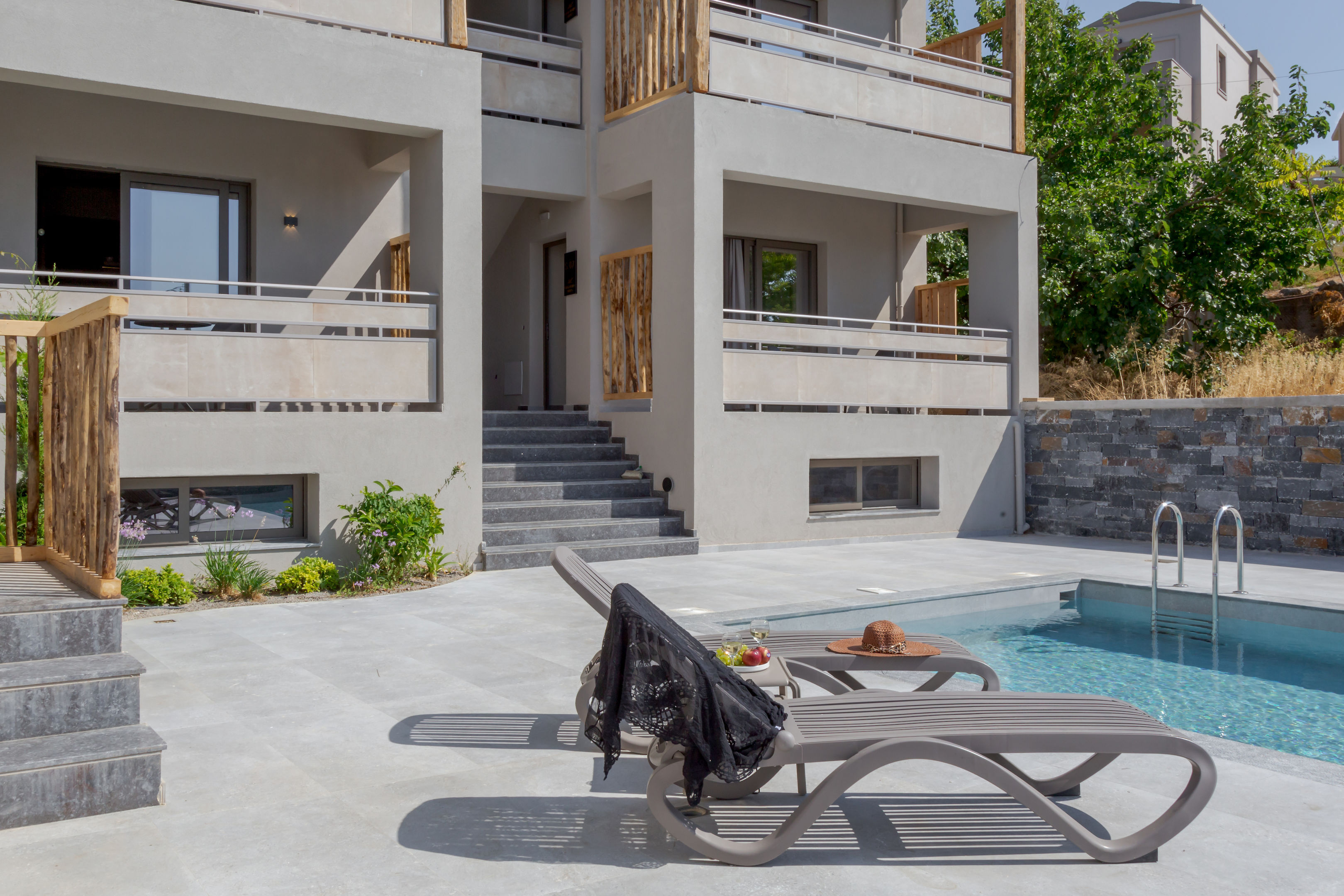 Casa D'Oro Suites