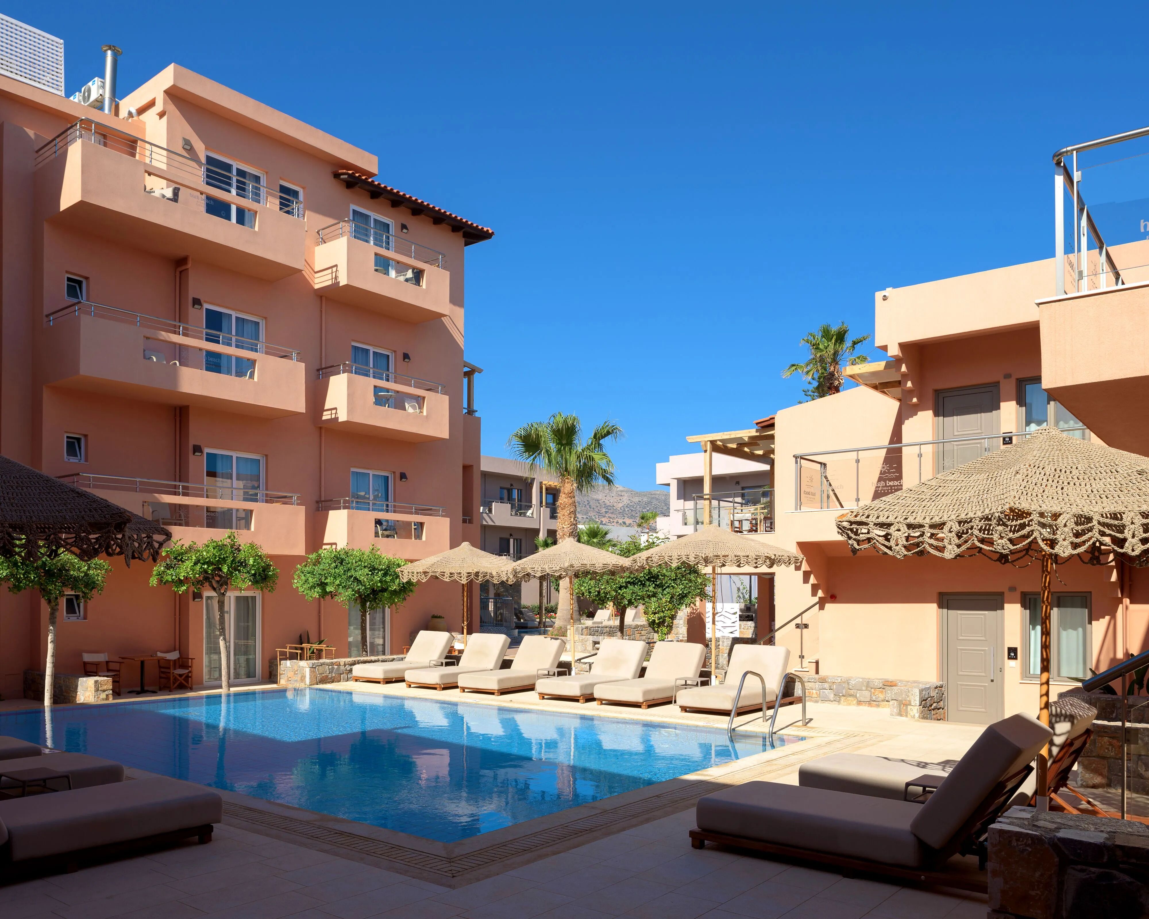 High Beach Resort